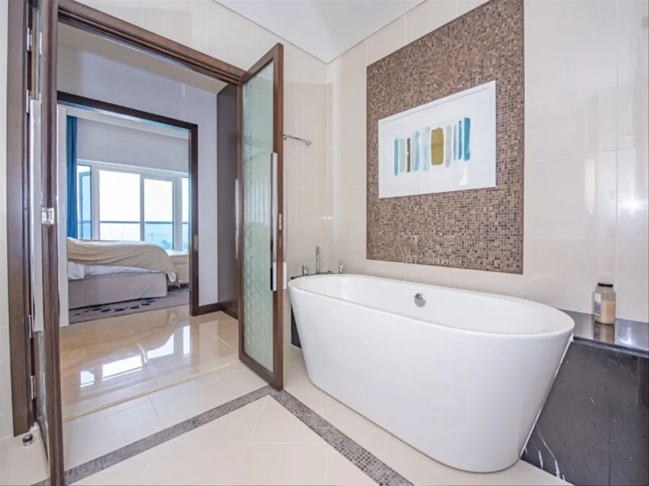 Fairmont Marina Residence